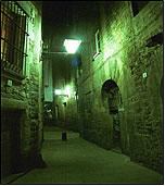 http://karlankas.top/wp-images/calleoscura.jpg